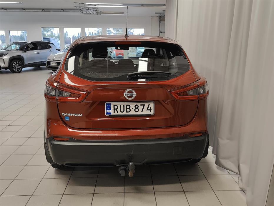 NISSAN Qashqai 2019