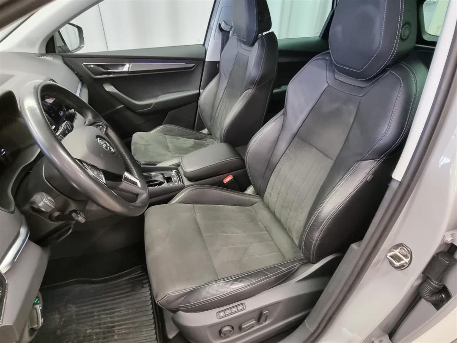 SKODA Karoq 2019