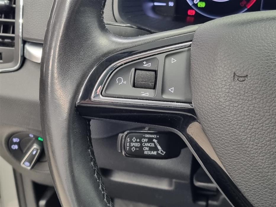 SKODA Karoq 2019