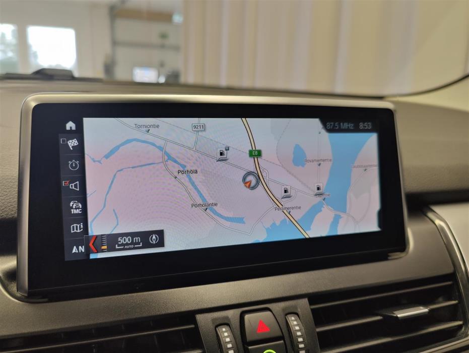 BMW 225 2019