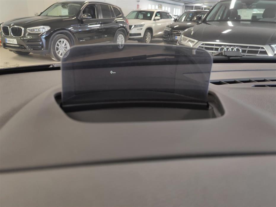 BMW 225 2019