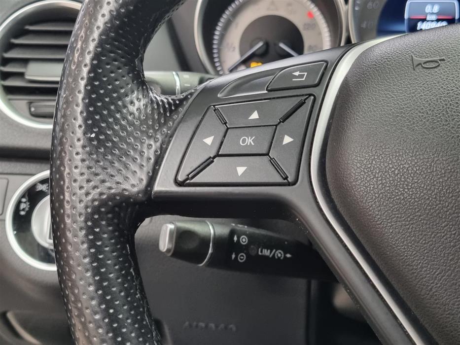 MERCEDES-BENZ C 2013