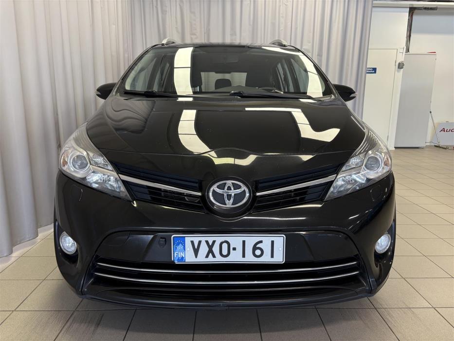 TOYOTA Verso 2014