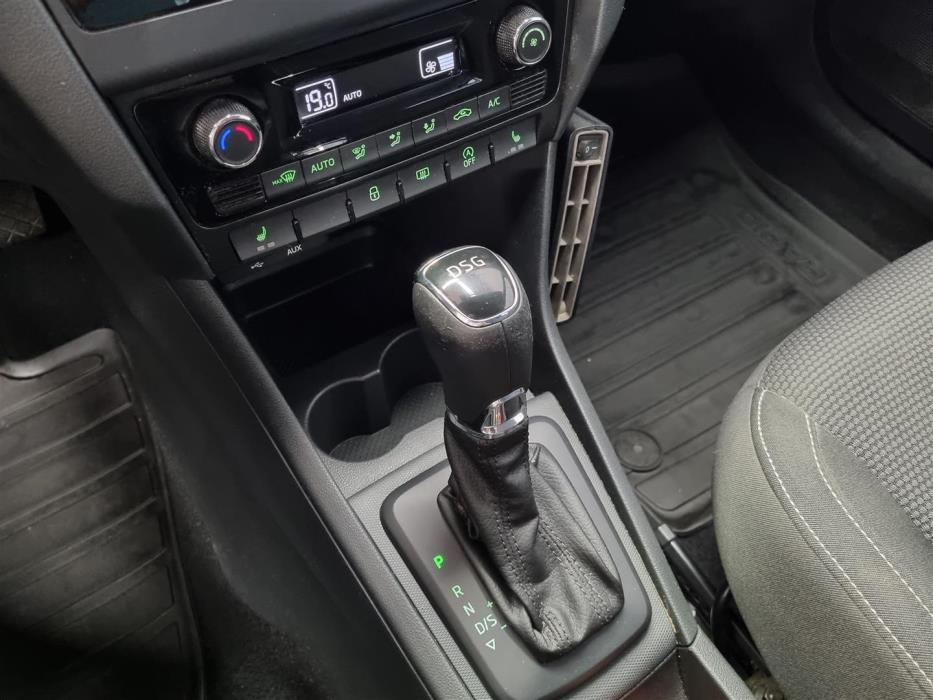 SKODA Rapid 2016