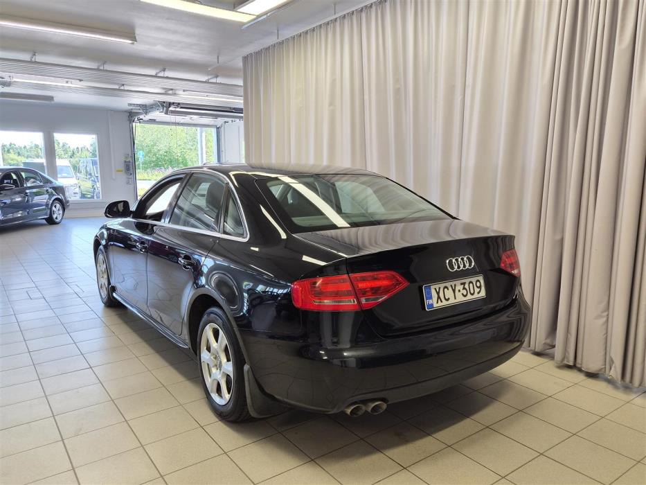 AUDI A4 2008