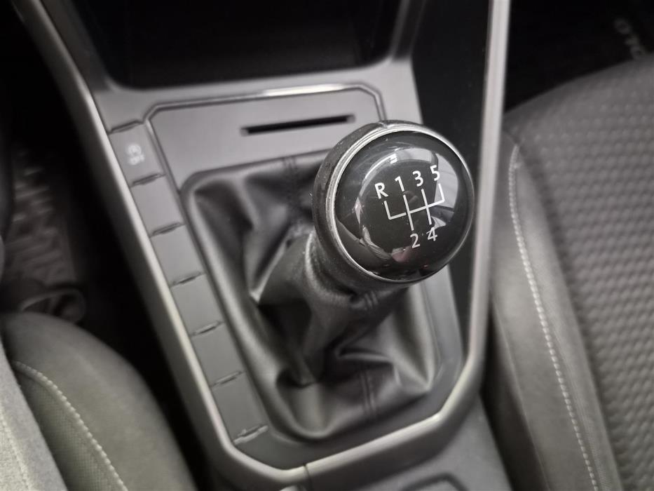 VOLKSWAGEN Polo 2018