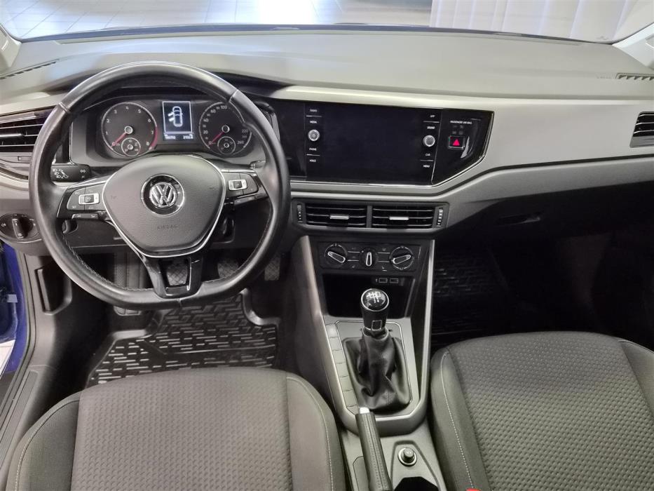 VOLKSWAGEN Polo 2018