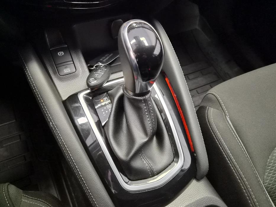 NISSAN Qashqai 2020