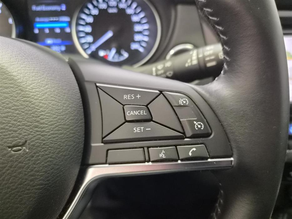 NISSAN Qashqai 2020