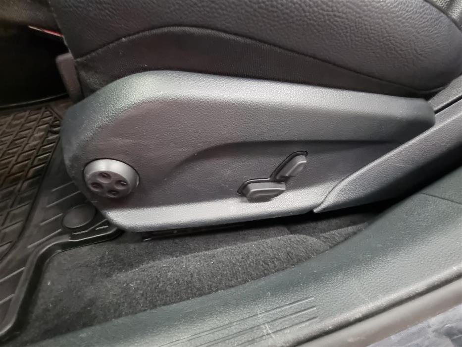 MERCEDES-BENZ E 2018