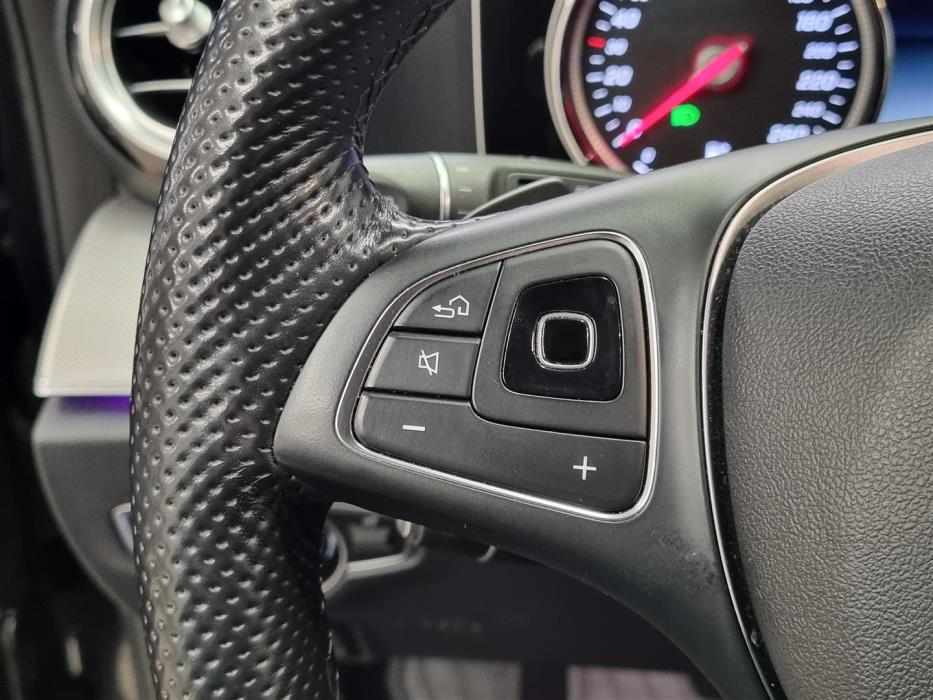 MERCEDES-BENZ E 2018