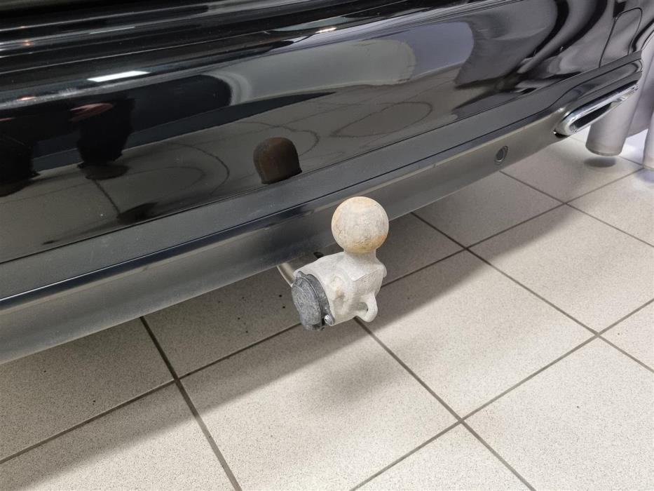 MERCEDES-BENZ E 2018