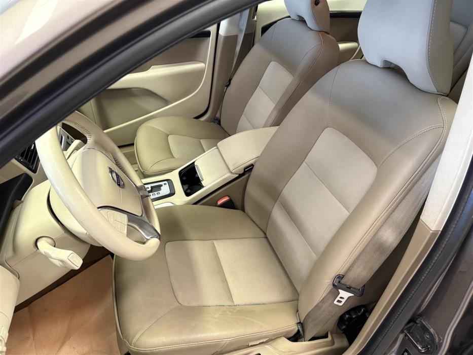 VOLVO S80 2010