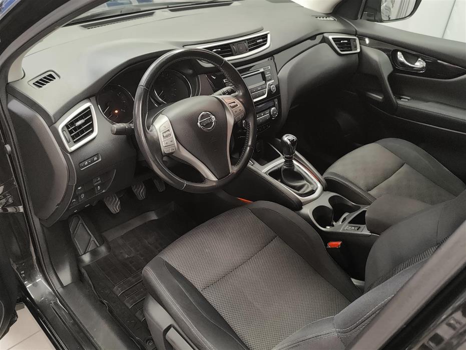 NISSAN Qashqai 2016