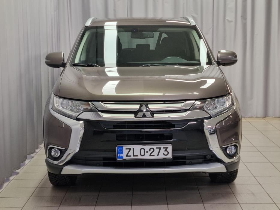 MITSUBISHI Outlander 2017
