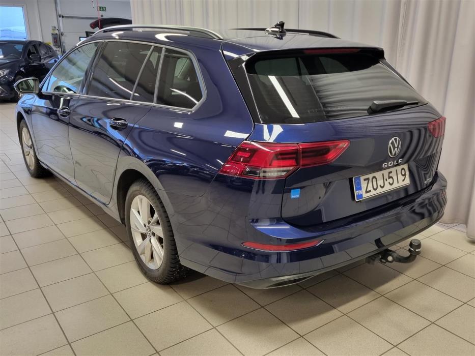 VOLKSWAGEN Golf 2022