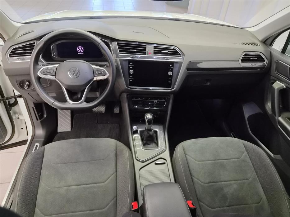 VOLKSWAGEN Tiguan 2022