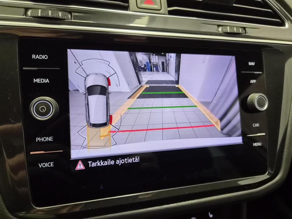 VOLKSWAGEN Tiguan 2022