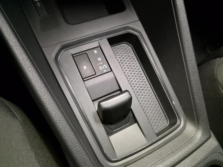 VOLKSWAGEN Caddy Maxi 2023