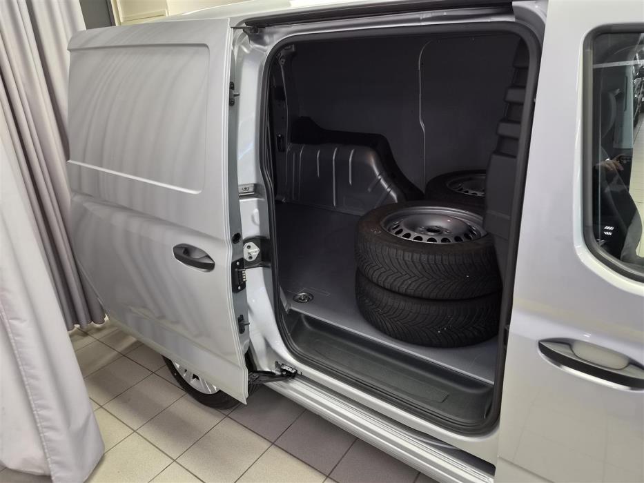 VOLKSWAGEN Caddy Maxi 2023