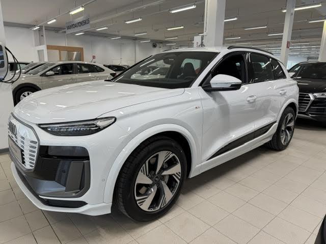Audi Q6 e-tron 2026