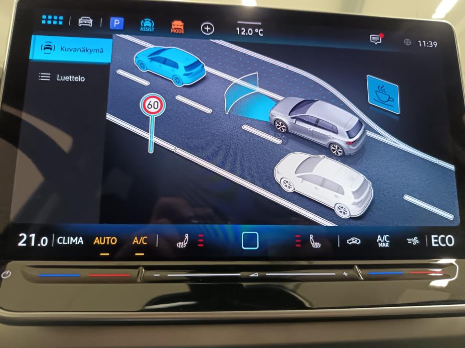 Volkswagen Golf 2025