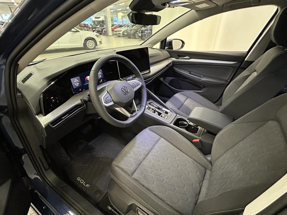 Volkswagen Golf 2026