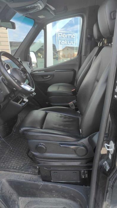 Mercedes-Benz Sprinter 2025