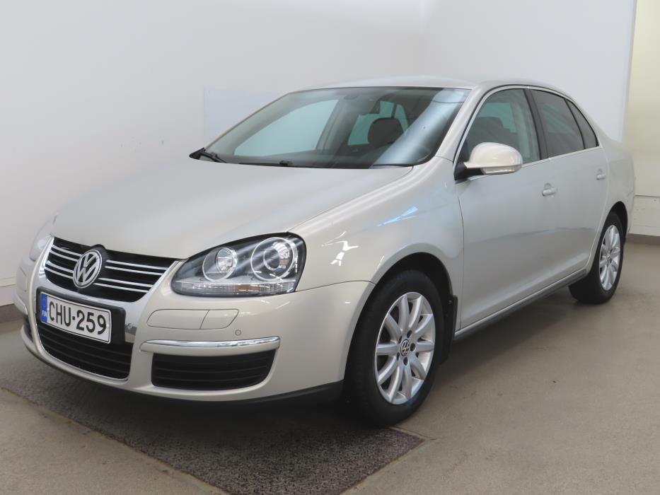 VOLKSWAGEN Jetta 2010