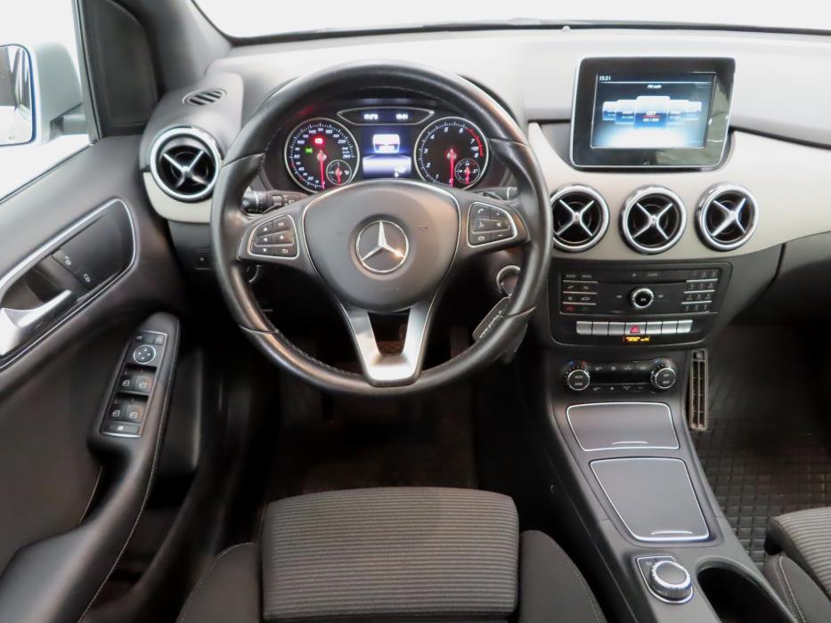 Mercedes-Benz B 2016