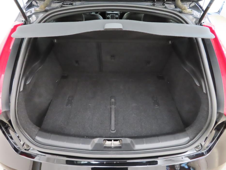 Volvo V40 2019