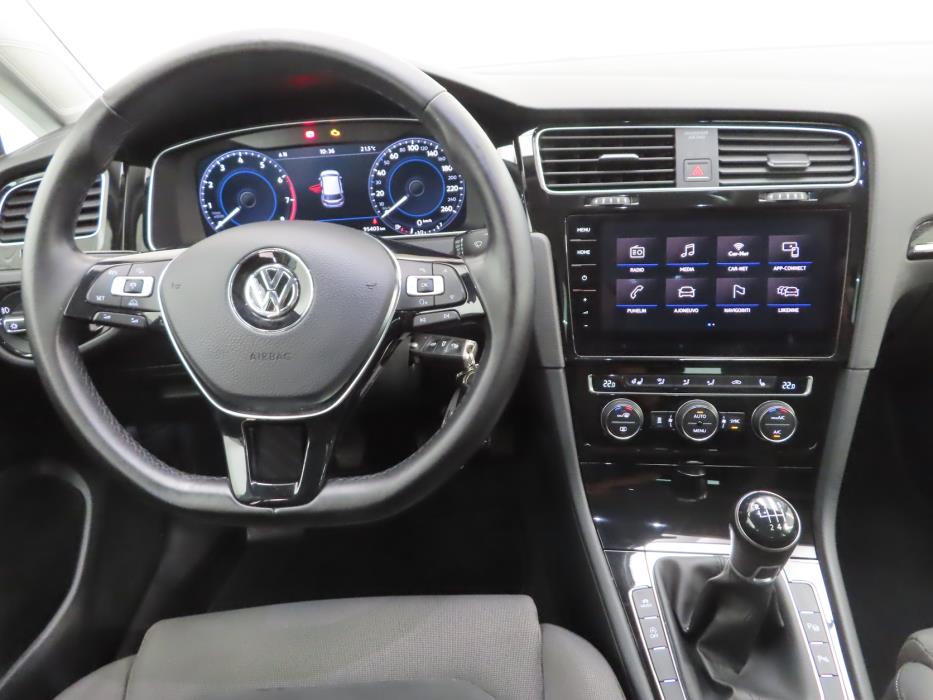 Volkswagen Golf 2017