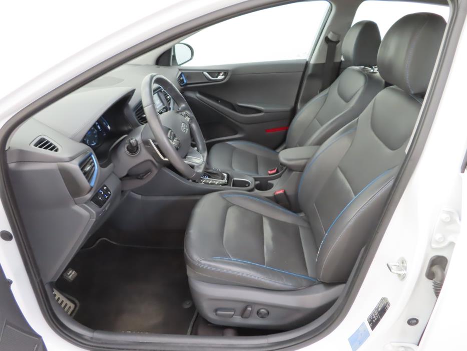 Hyundai IONIQ plug-in 2018