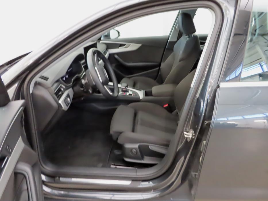 Audi A4 2024