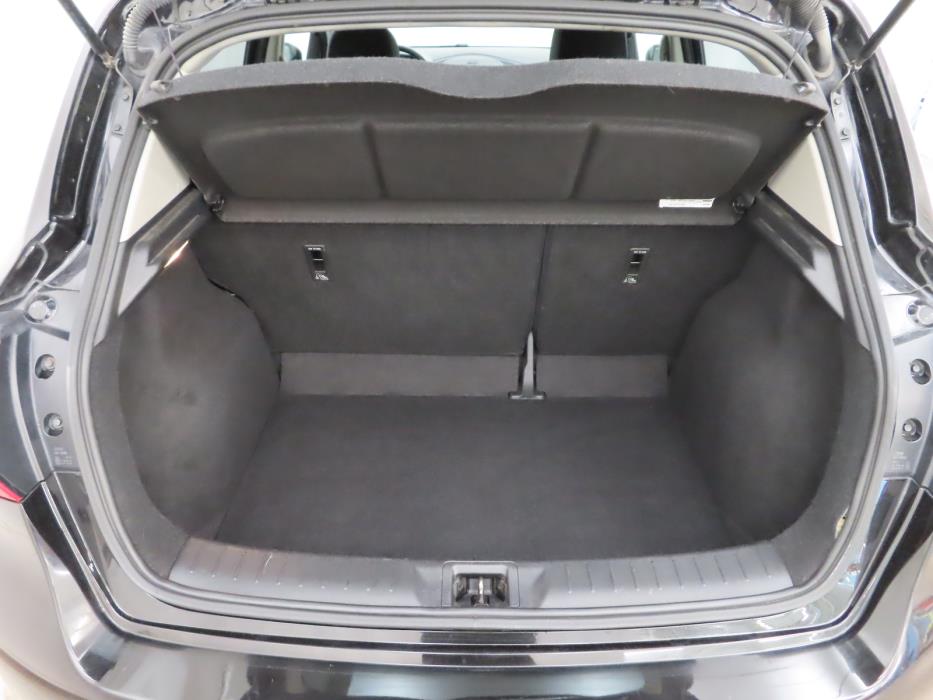 Nissan Pulsar 2015