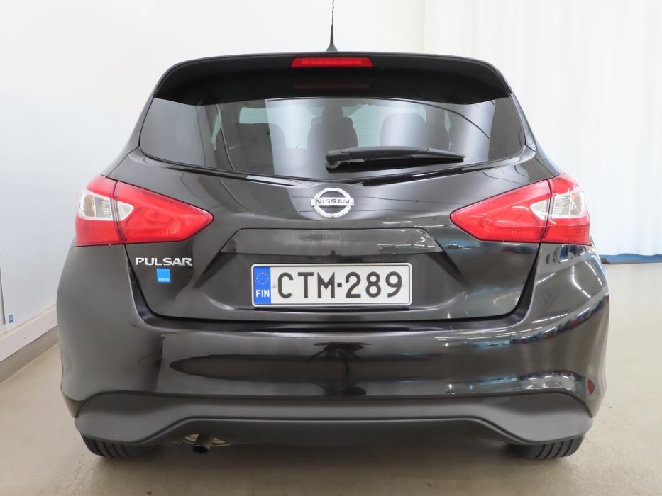 Nissan Pulsar 2015