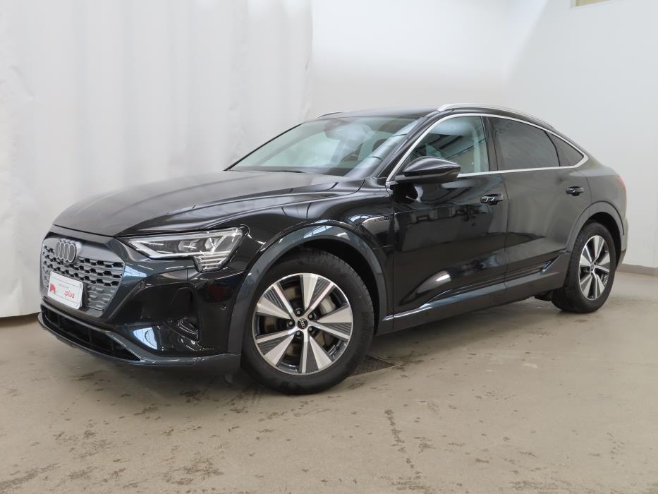 AUDI Q8 2023