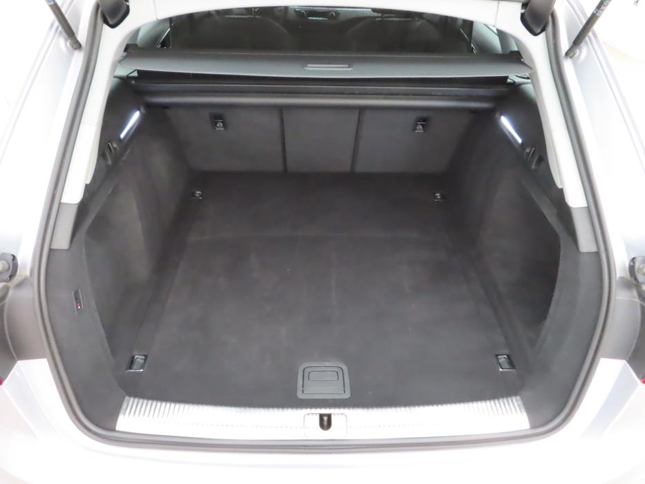 Audi A4 2024