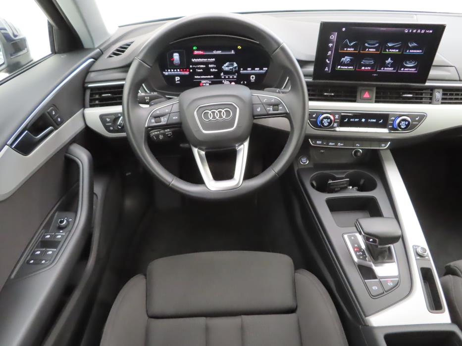 Audi A4 2024