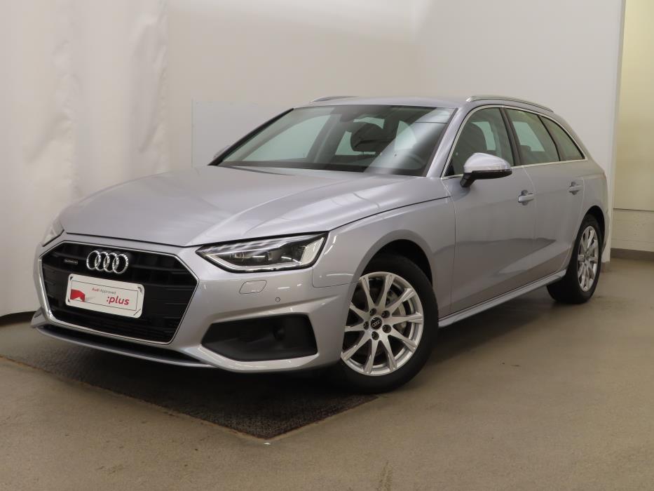 AUDI A4 2024