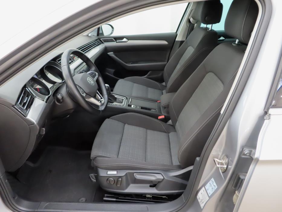 Volkswagen Passat 2021