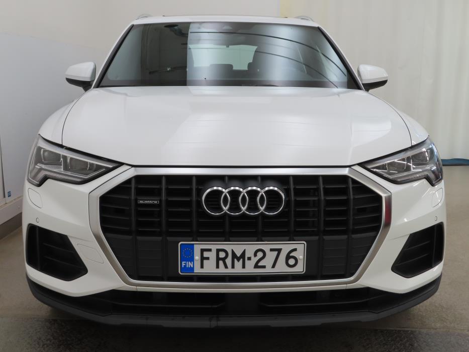 AUDI Q3 2024