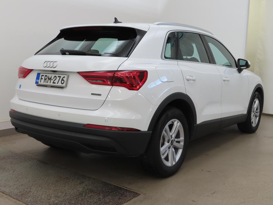 AUDI Q3 2024