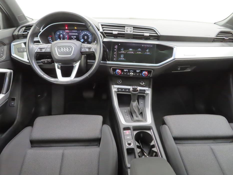 AUDI Q3 2024