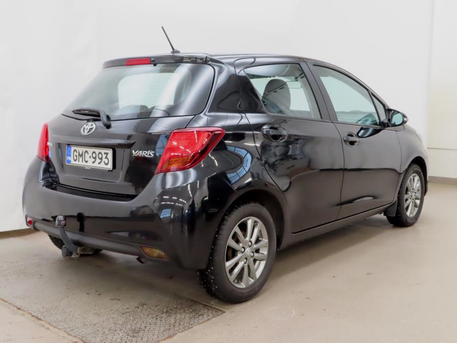 Toyota Yaris 2016