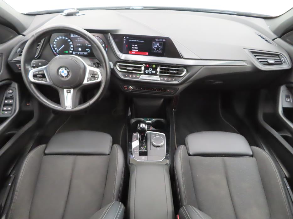 BMW 118 2019