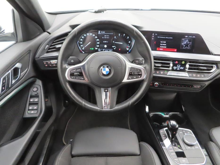 BMW 118 2019