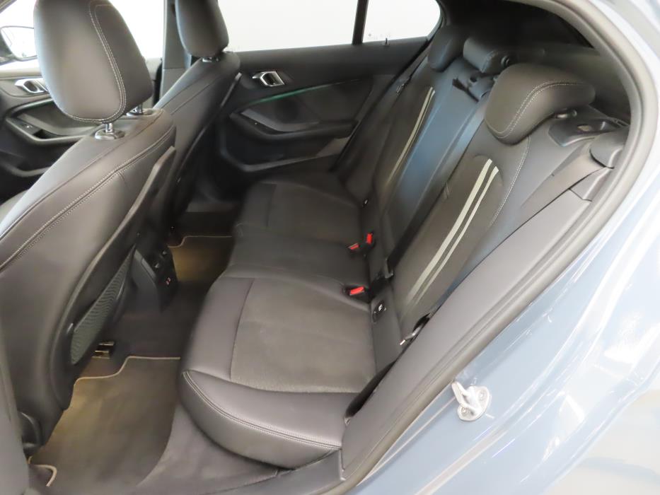BMW 118 2019