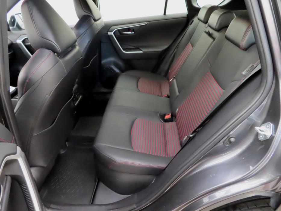Toyota RAV4 Plug-in 2021