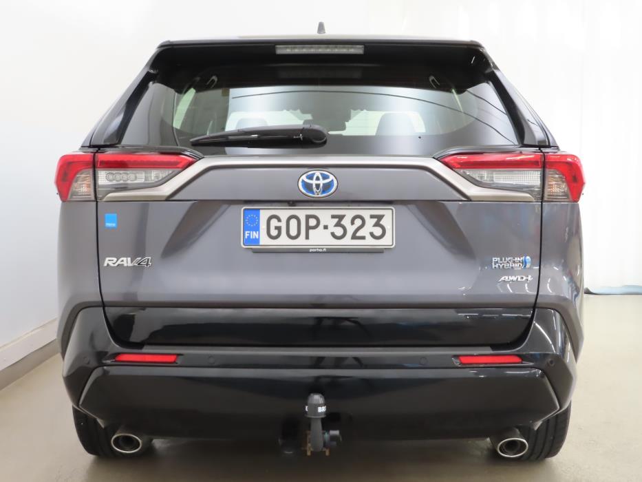 Toyota RAV4 Plug-in 2021